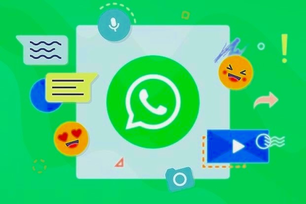 vUser editing a WhatsApp group name on a smartphone